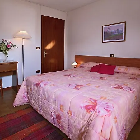 Miramonti Hotel 2*