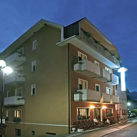 Miramonti Отель Арта-Терме